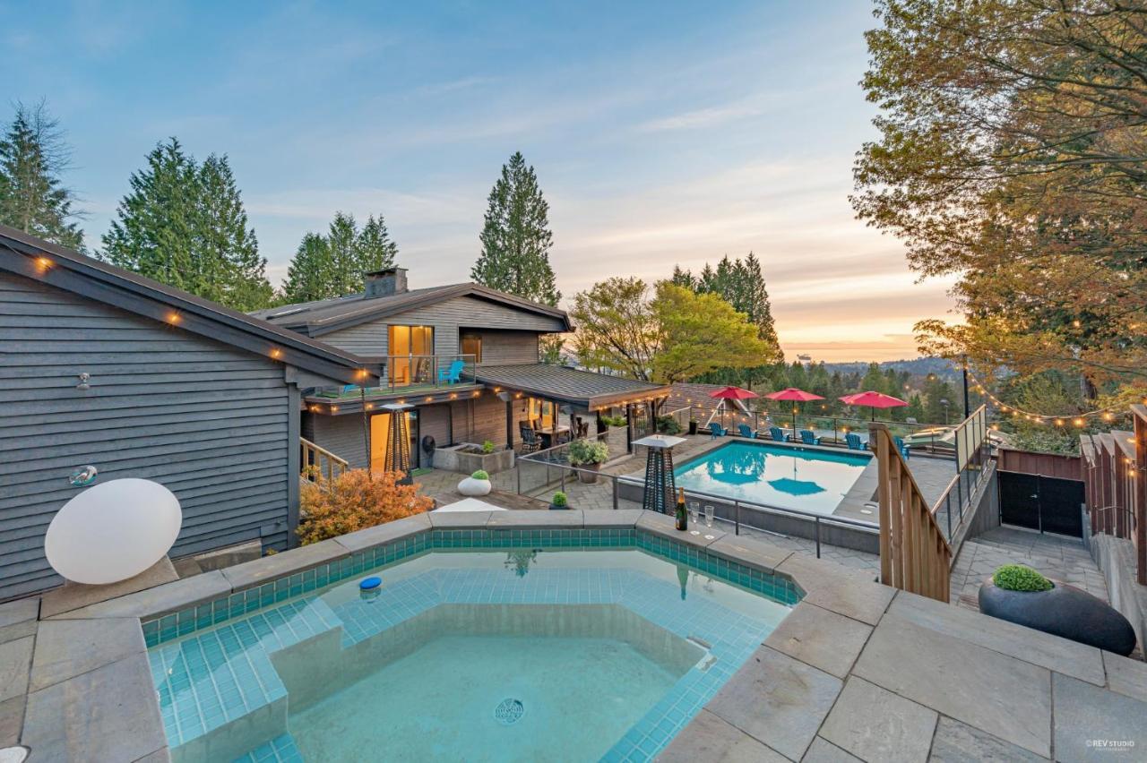 Cypress: Private Bedroom/Bathroom/Office, With Shared Pool, Hot Tub North Vancouver Eksteriør bilde