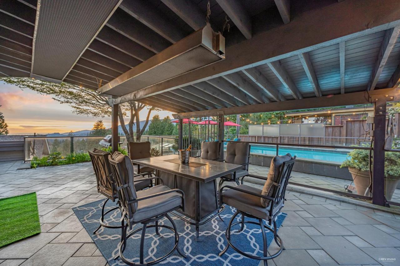 Cypress: Private Bedroom/Bathroom/Office, With Shared Pool, Hot Tub North Vancouver Eksteriør bilde