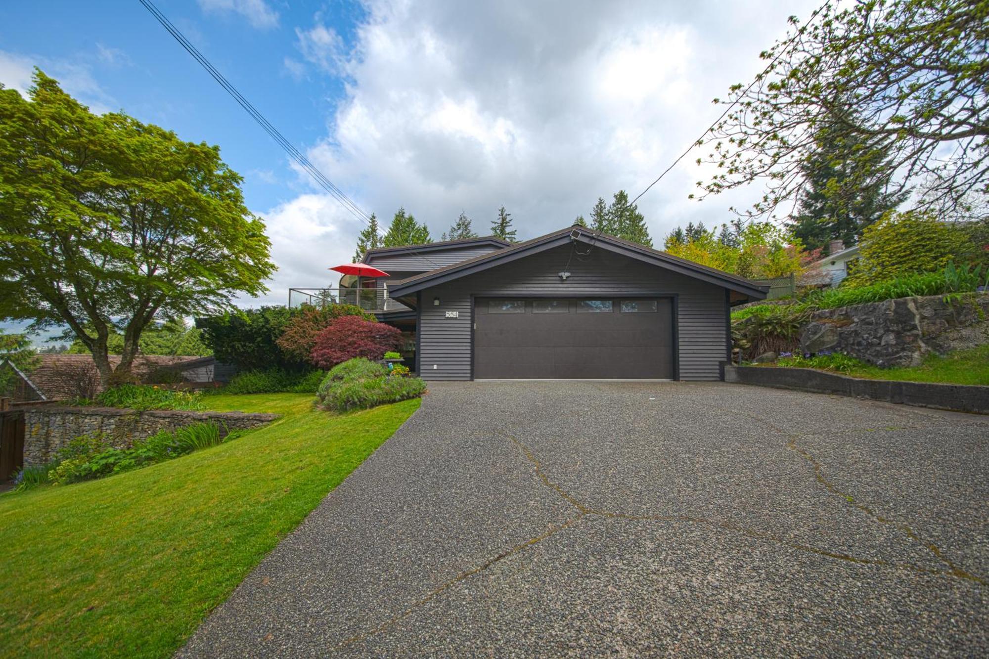 Cypress: Private Bedroom/Bathroom/Office, With Shared Pool, Hot Tub North Vancouver Eksteriør bilde